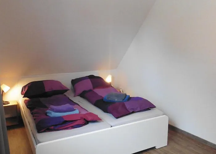 Semesterbostad Im Honigdorf